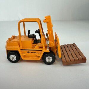 Tomica Dandy Komatsu Diecast Forklift Toy 1:43 Scale